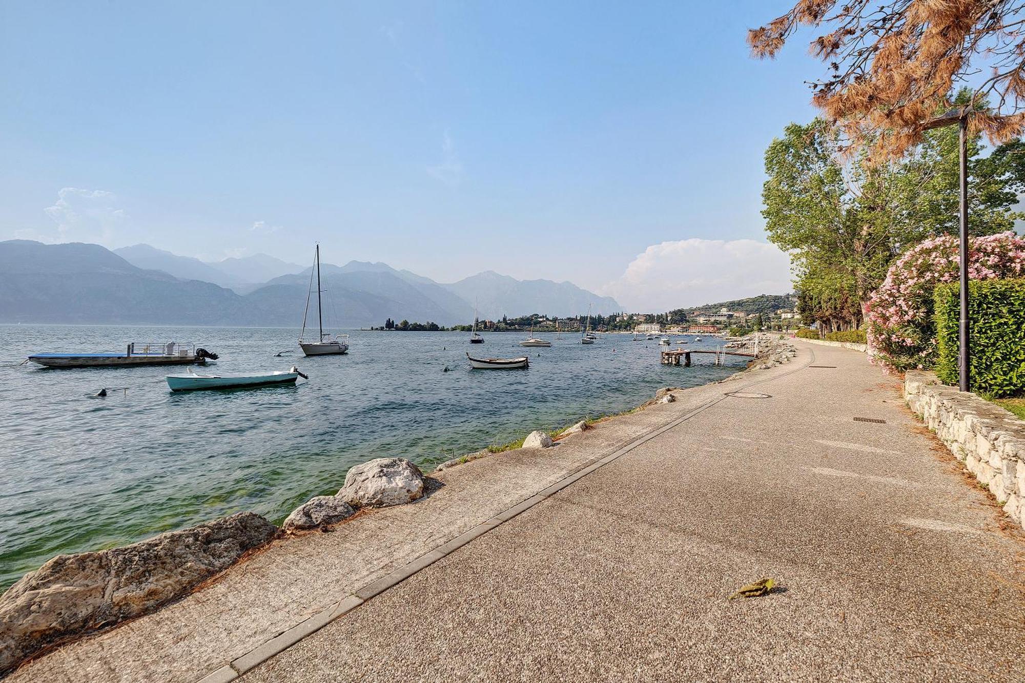 Apt Theo Val Di Sogno Garda Lake Malcesine Dış mekan fotoğraf